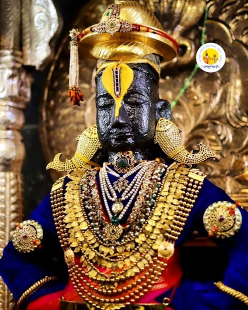 Vitthala: All Encompassing&nbsp;Singularity